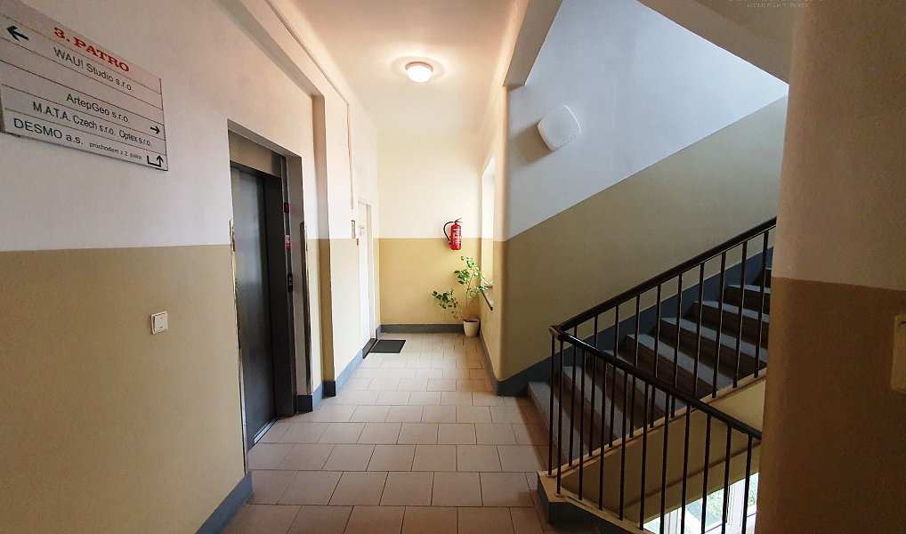 Pronájem kanceláře 46 m², Praha – náhled fotky 4