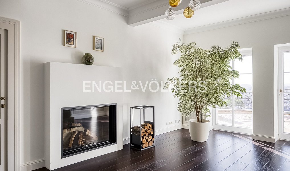 Prodej domu 345 m² s pozemkem 1 347 m², Praha – náhled fotky 10