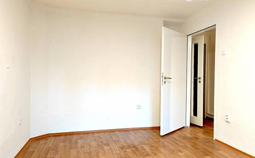 Prodej bytu 2+1 46 m², Počátecká, Praha 4 - Michle