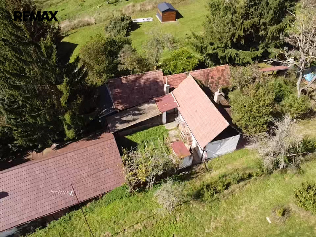 Prodej domu 1 140 m² s pozemkem 340 m²