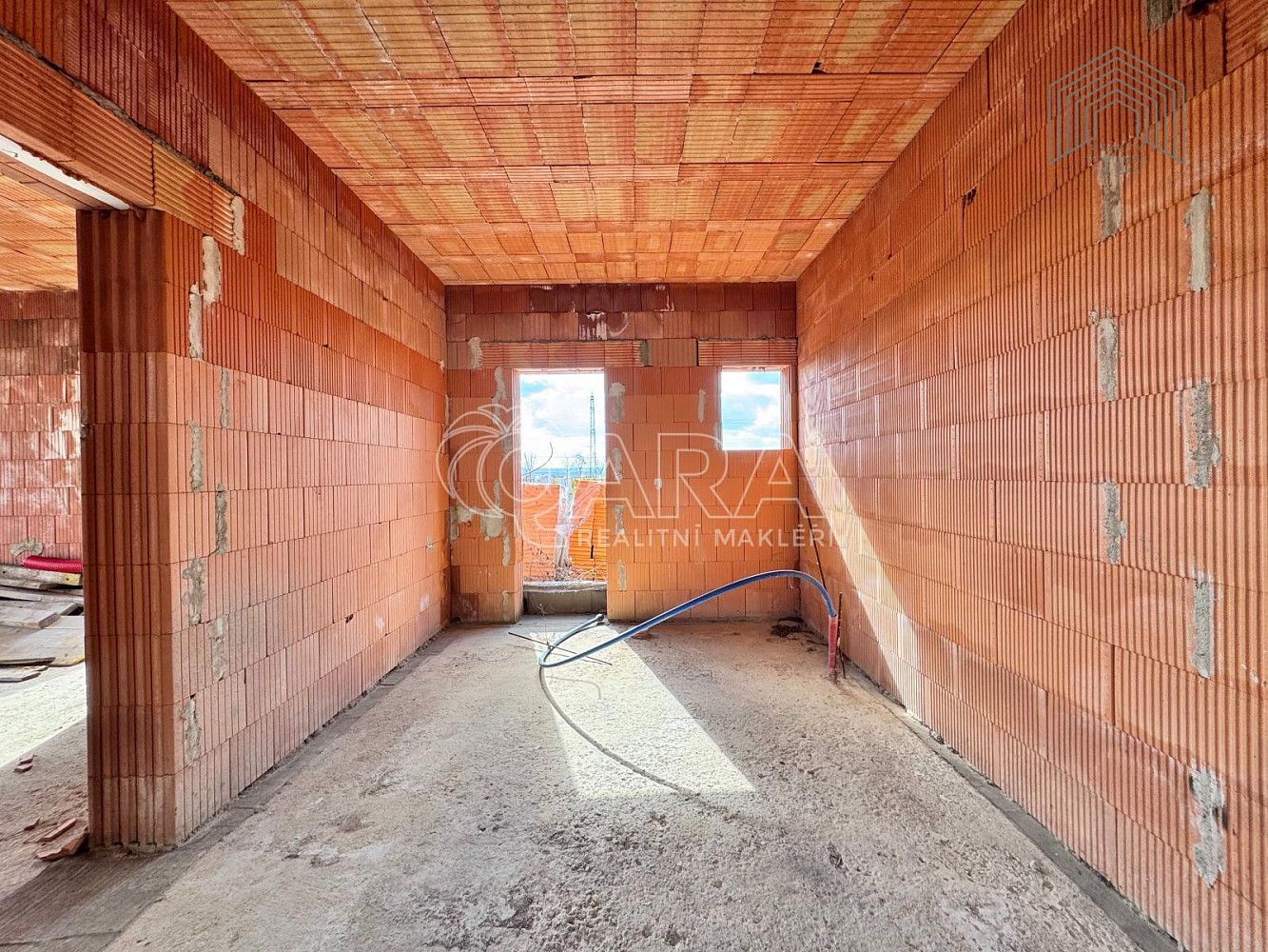 Prodej domu 231 m² s pozemkem 804 m² – fotografie 4