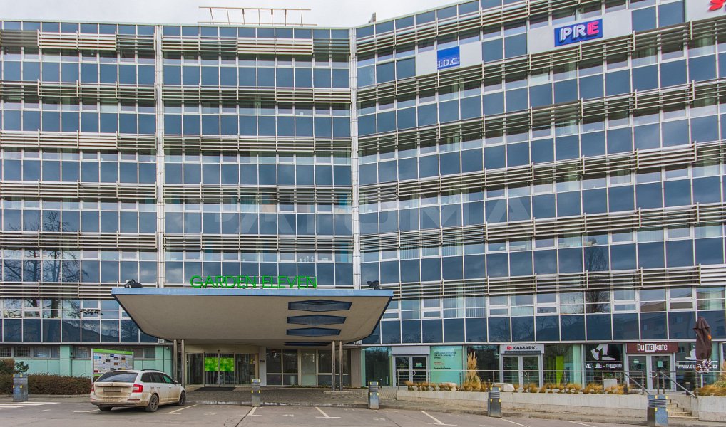 Pronájem kanceláře 215 m², Praha – náhled fotky 2