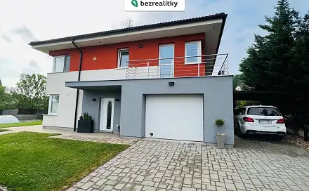 Prodej domu 220 m² s pozemkem 1 000 m², Vavřinecká, Kolín - Kolín V