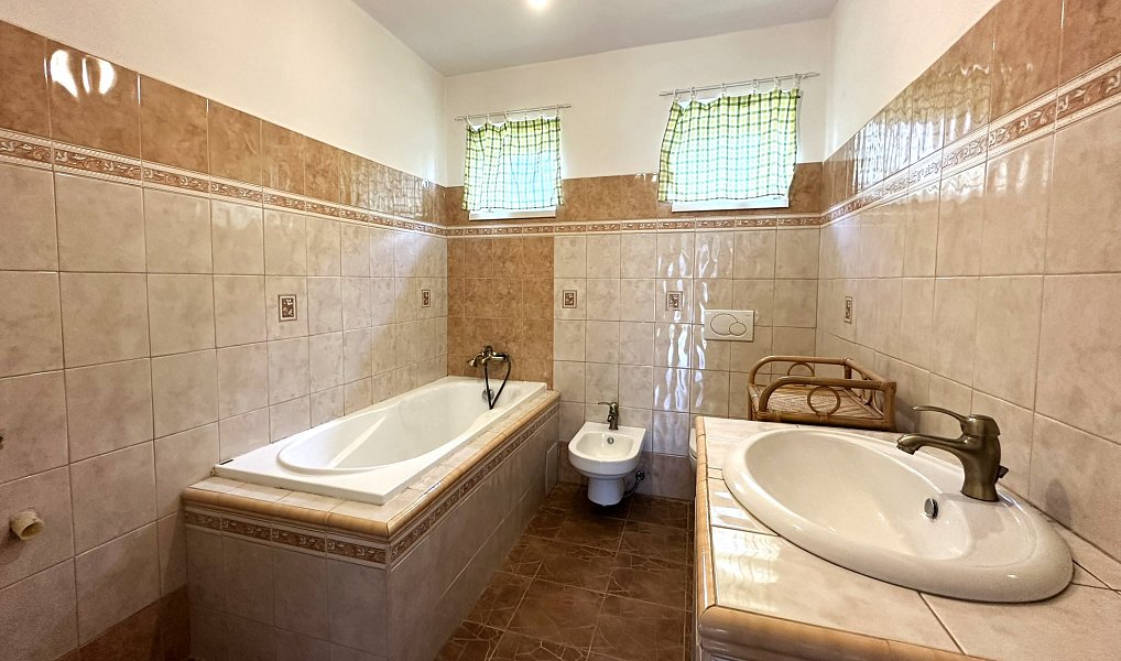 Prodej domu 184 m² s pozemkem 626 m², Želiv – náhled fotky 25