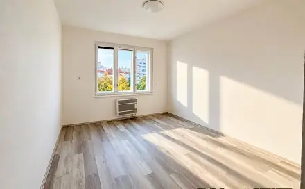 Pronájem bytu 2+1 57 m²