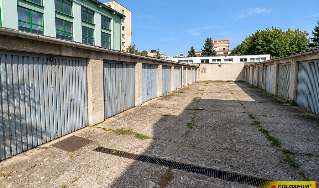 Brno - Štýřice, garáž, 18 m2, zděná garáž, Brno – náhled fotky 5