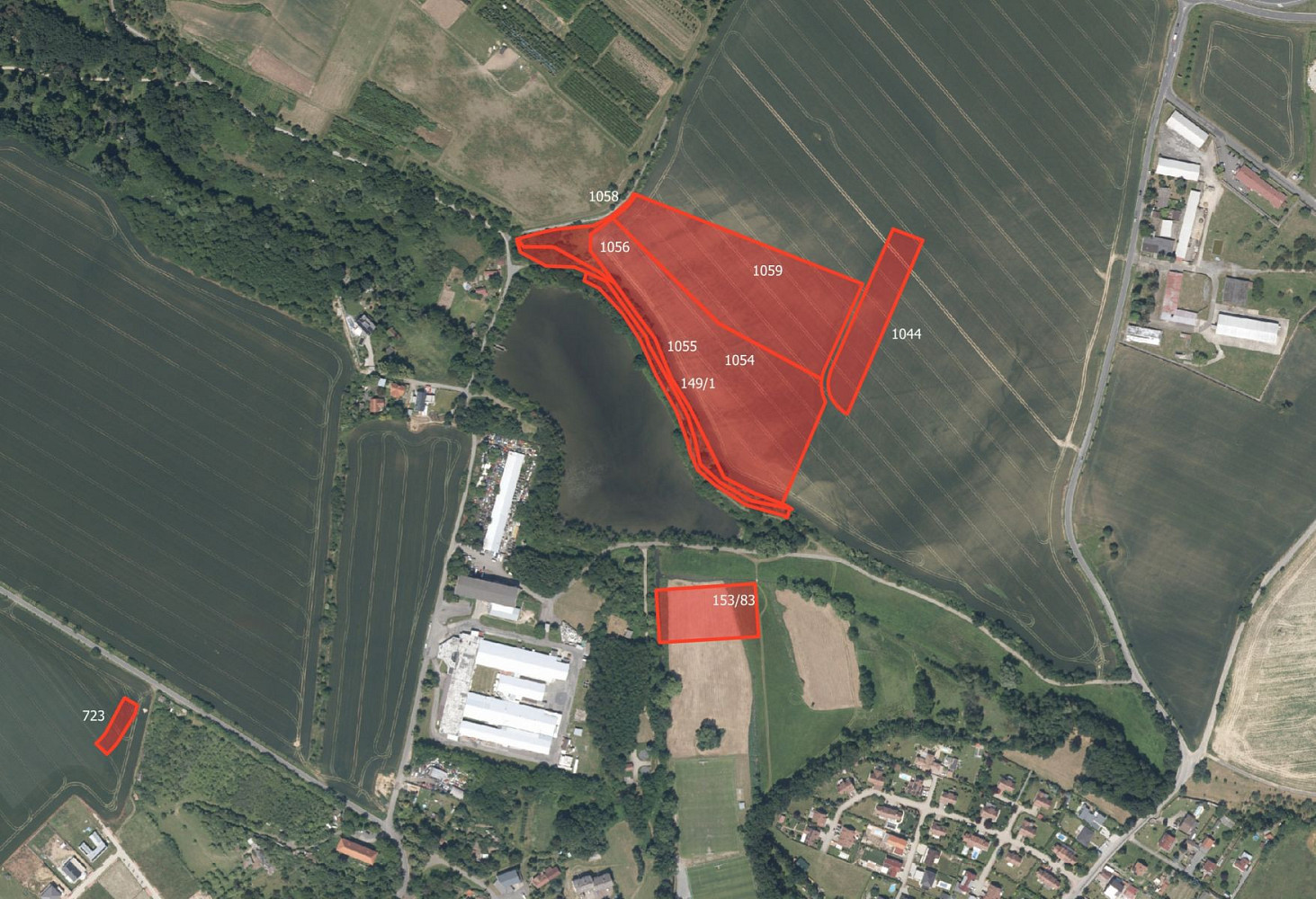 Prodej pole 87 676 m²