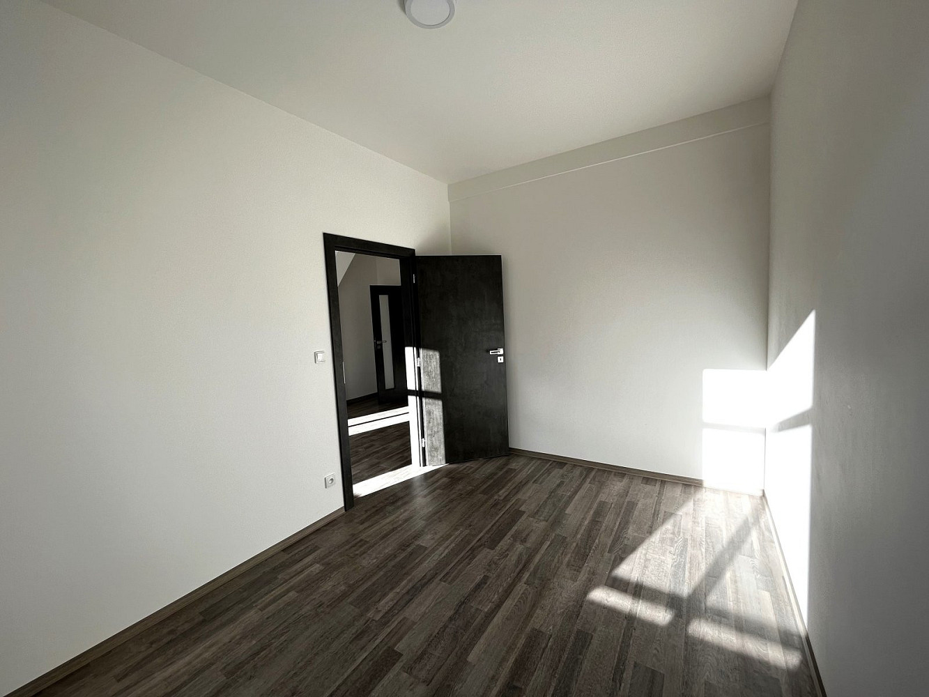 Pronájem bytu 2+kk 44 m² – fotografie 5