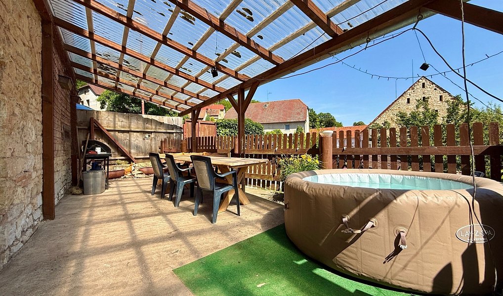 Prodej domu 373 m² s pozemkem 1 106 m², Hřivice – náhled fotky 11