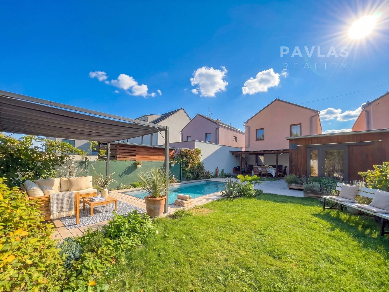 Prodej domu 145 m² s pozemkem 318 m²