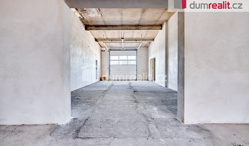 Prodej výrobních prostor 2 500 m², Štědrá – náhled fotky 12
