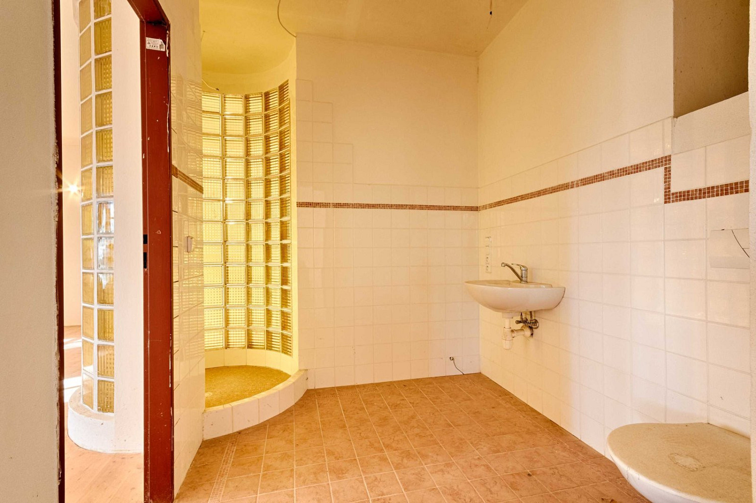 Prodej domu 520 m² s pozemkem 2 024 m² – fotografie 3