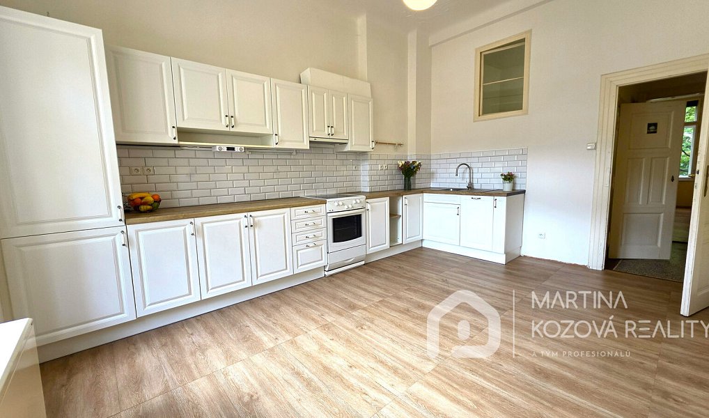 Pronájem bytu 4+1 130 m², Praha – náhled fotky 10