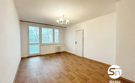 Pronájem bytu 4+1 89 m², Doležalova, Praha 9 - Černý Most
