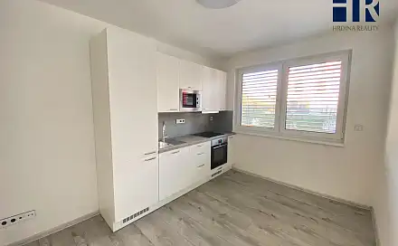 Pronájem bytu 1+kk 30 m², Stromovka, Havlíčkův Brod