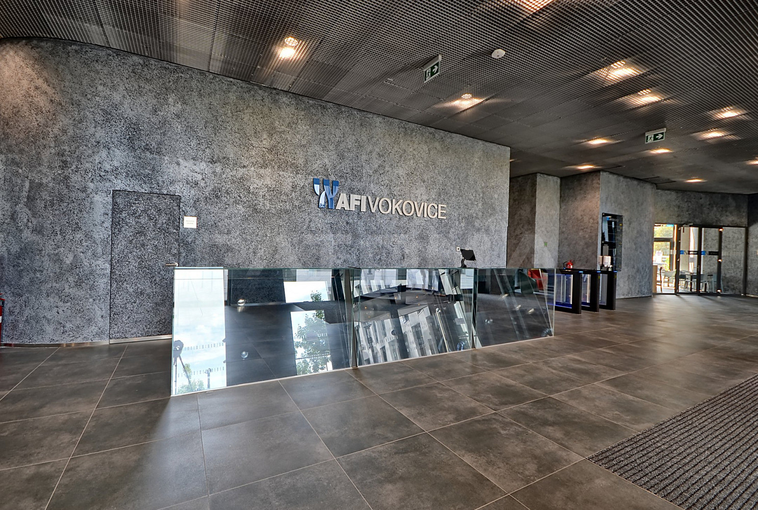 Pronájem kanceláře 447 m² – fotografie 3