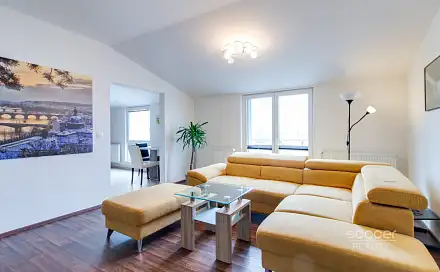 Pronájem bytu 3+1 72 m², U Školky, Nupaky, okres Praha-východ
