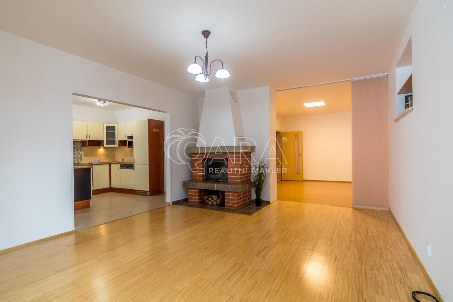 Prodej bytu 4+kk 135 m² – fotografie 3