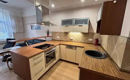 Pronájem bytu 2+kk 44 m²