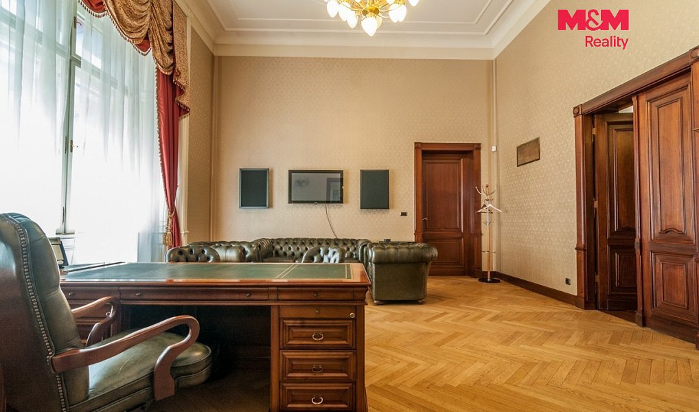 Prodej kanceláře 664 m², Praha – náhled fotky 3