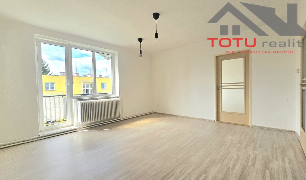 Prodej bytu 3+1 70 m², Jaroměř – náhled fotky 3