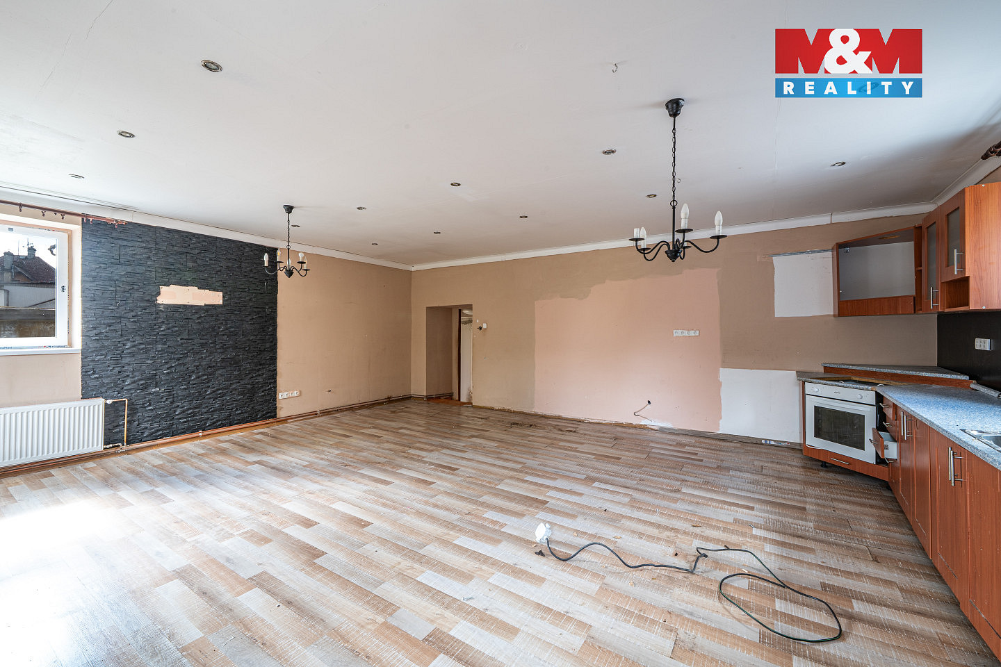 Prodej domu 280 m² s pozemkem 557 m² – pohled 5