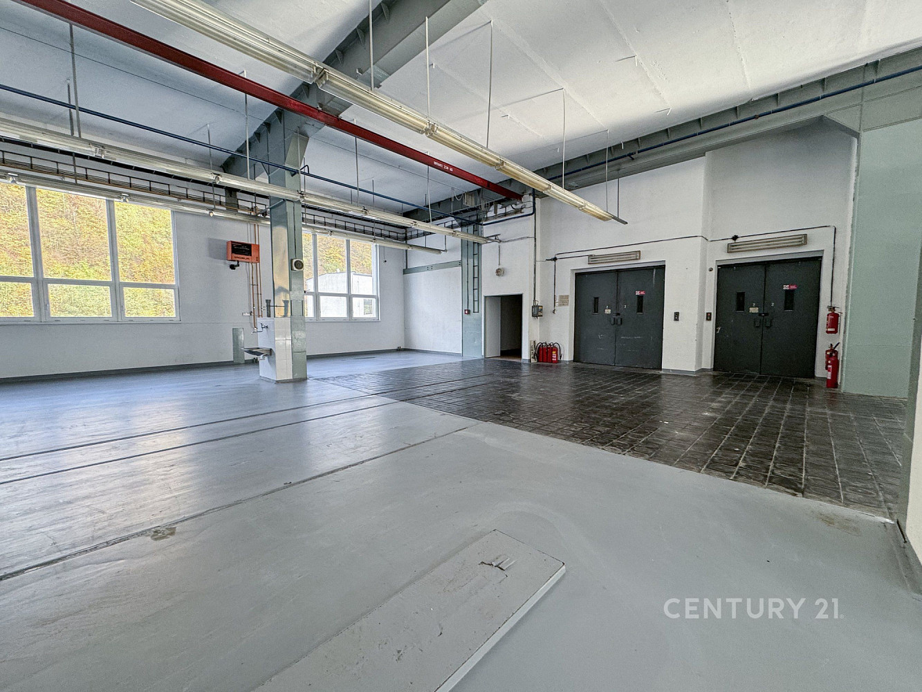 Pronájem výrobních prostor 1 920 m² — photo 3