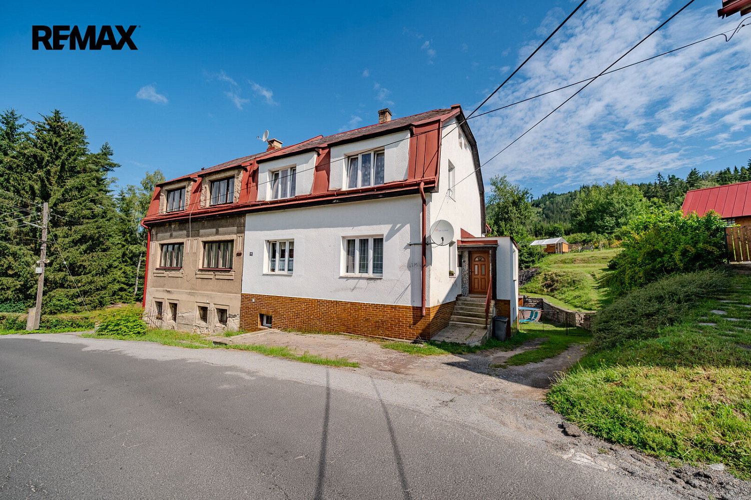 Prodej domu 260 m² s pozemkem 740 m² – fotografie 3