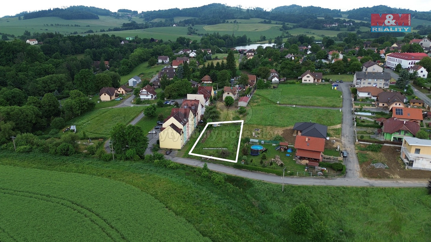 Prodej stavebního pozemku 896 m²