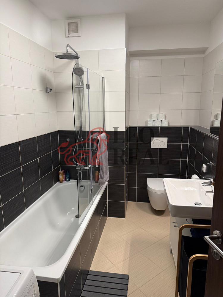Pronájem bytu 2+kk 47 m² – fotografie 2