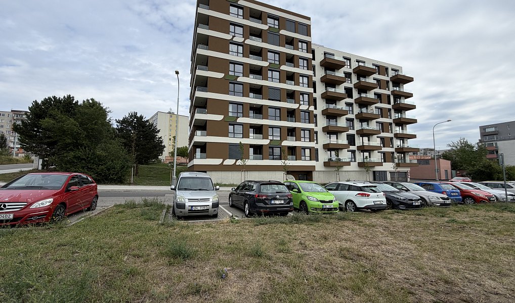 Prodej bytu 2+kk 35 m², Praha – náhled fotky 2