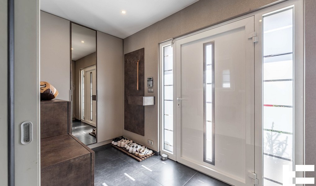 Prodej domu 227 m² s pozemkem 513 m², Zeleneč – náhled fotky 48