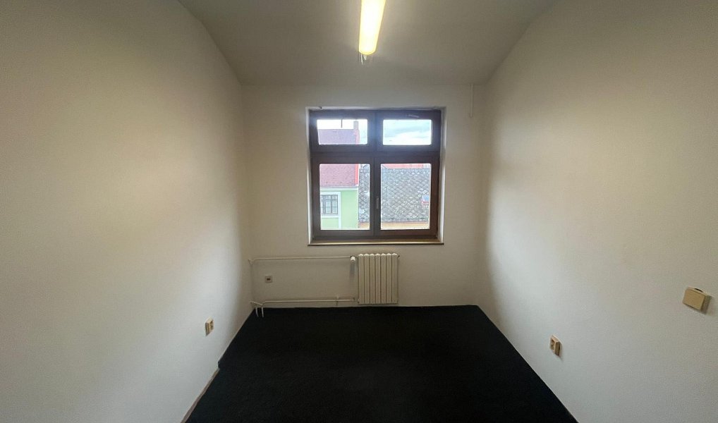 Pronájem kanceláře 20 m², Uherský Brod – náhled fotky 5