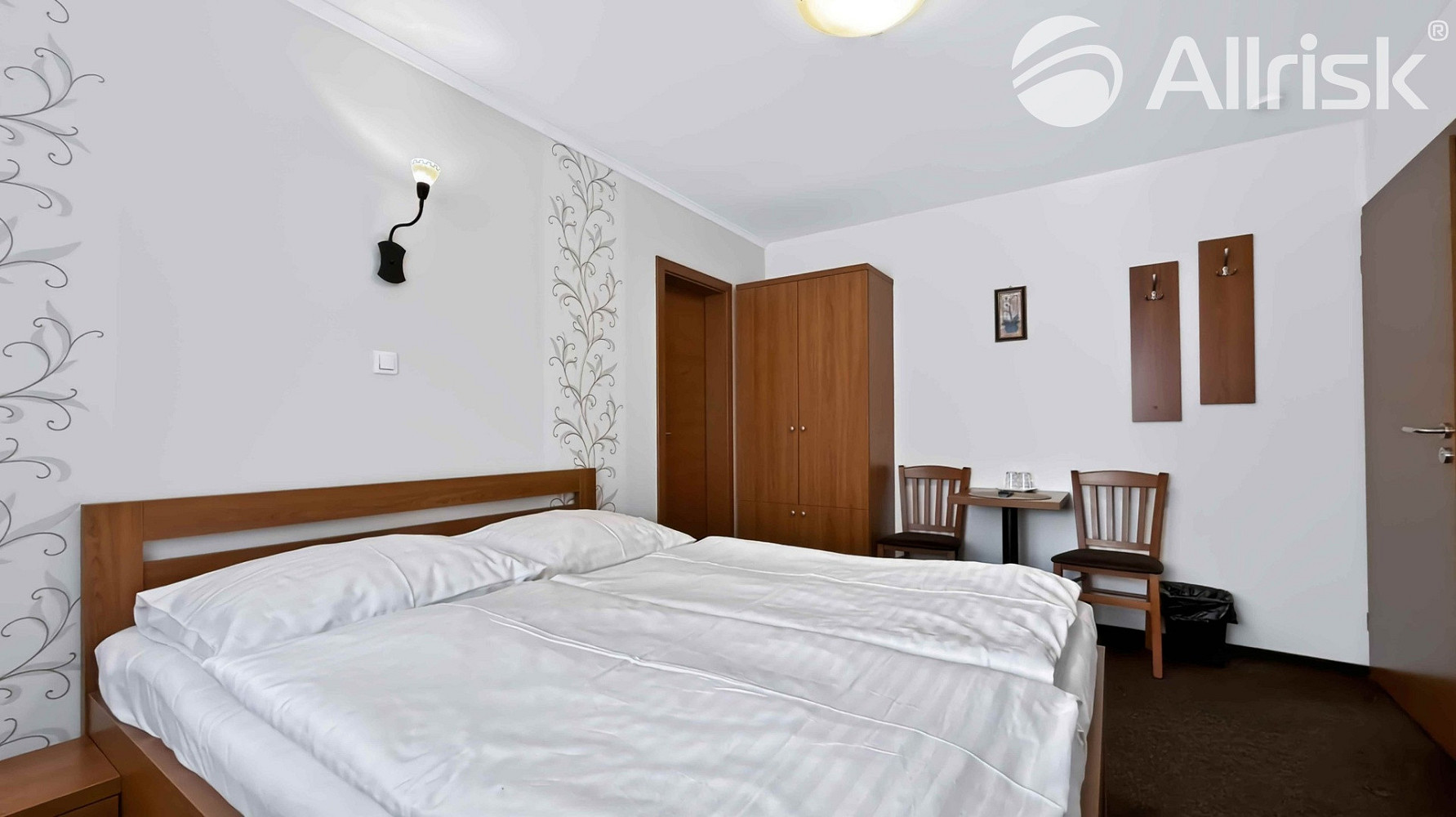 Prodej ubytovacího objektu 406 m² – fotografie 2
