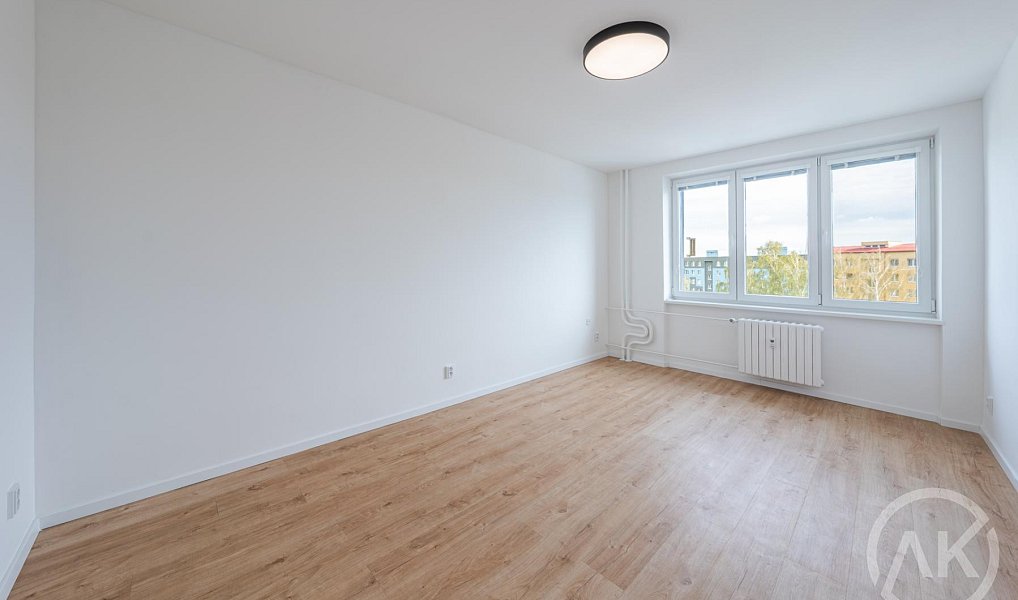 Pronájem bytu 2+1 57 m², Studénka – náhled fotky 3