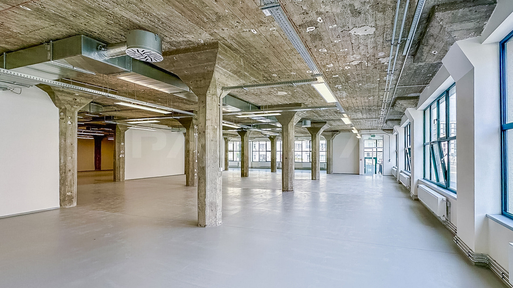 Pronájem obchodních prostor 180 m² – fotografie 5