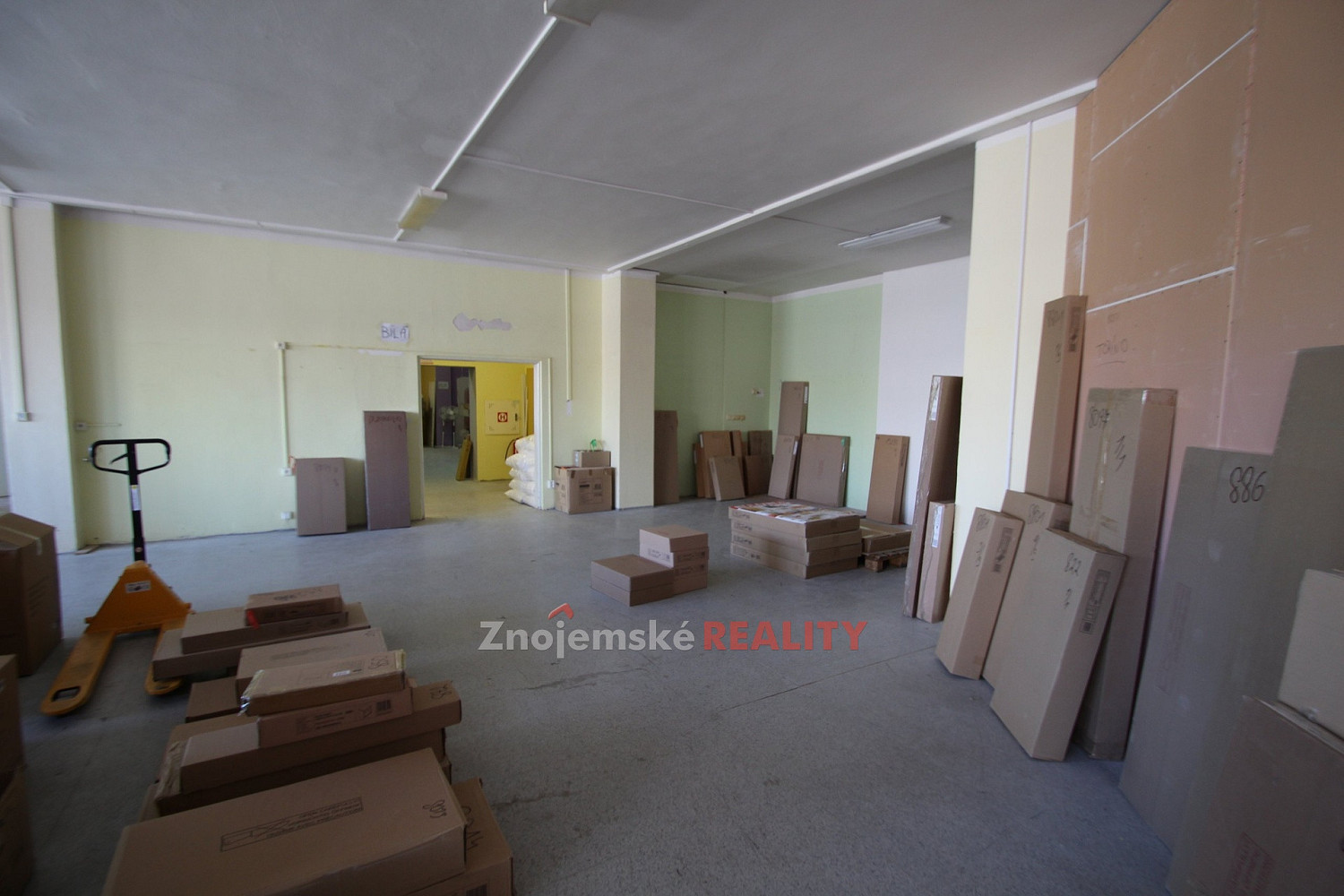 Pronájem obchodního prostoru, Znojmo – další