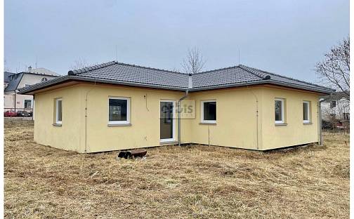 Prodej domu 130 m² s pozemkem 700 m², Karlovarská, Stochov, okres Kladno