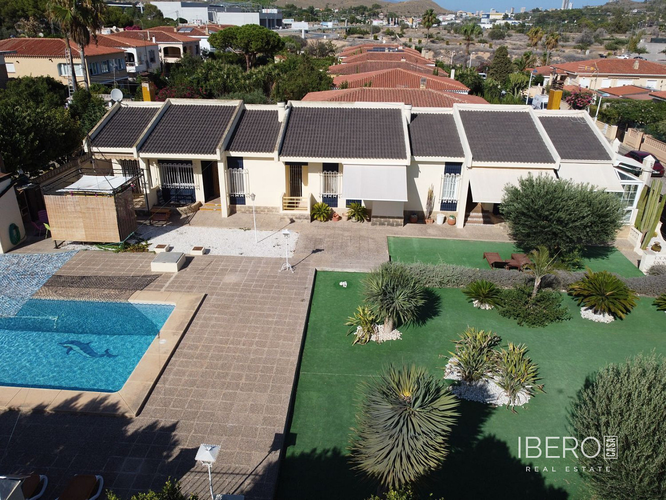 Prodej domu 1 537 m² s pozemkem 1 537 m² — photo 4