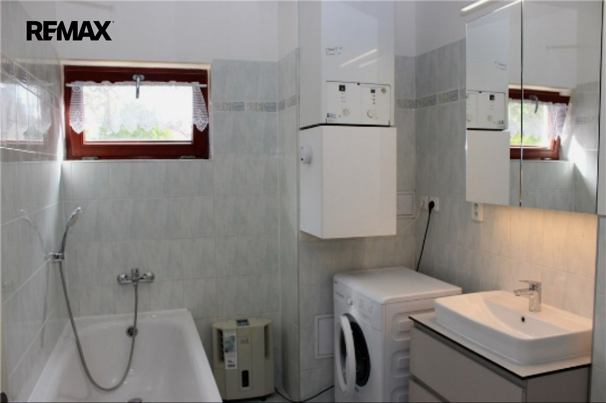 Pronájem bytu 1+kk 39 m² — photo 3