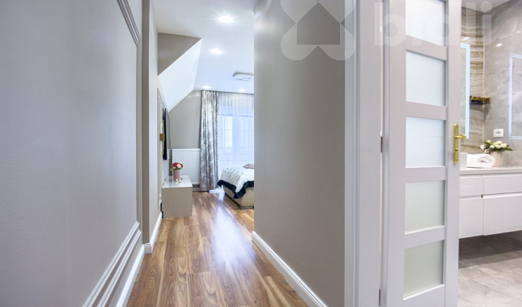 Pronájem domu 189 m² s pozemkem 1 140 m², Zlatá – náhled fotky 13