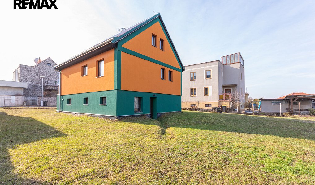 Prodej domu 214 m² s pozemkem 570 m², Roztoky – náhled fotky 30