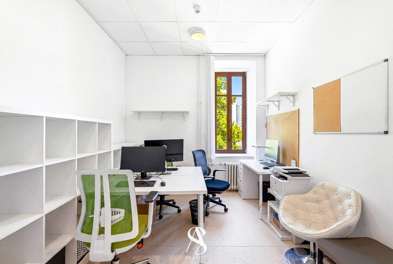 Prodej komerčního objektu (jiného typu) 348 m² — photo 4