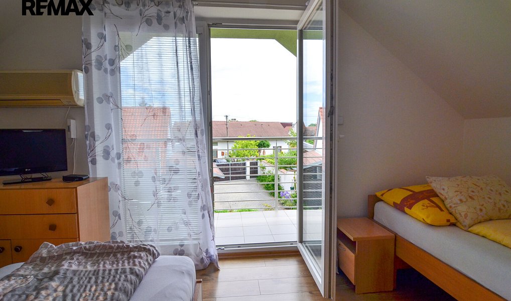 Prodej domu 192 m² s pozemkem 320 m², Novosedly – náhled fotky 10