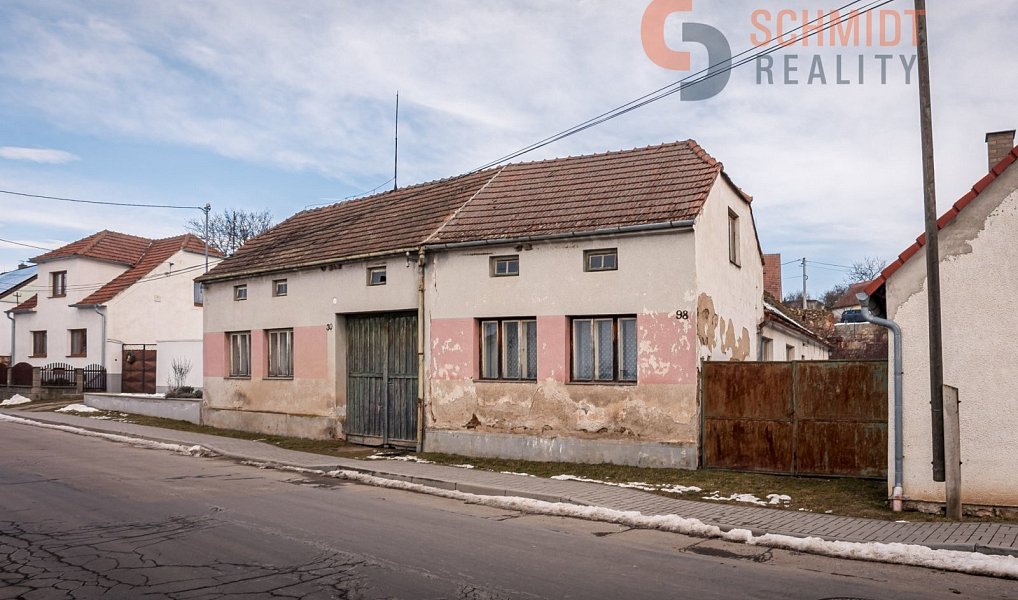 Prodej domu 381 m² s pozemkem 1 041 m², Hostim – náhled fotky 2