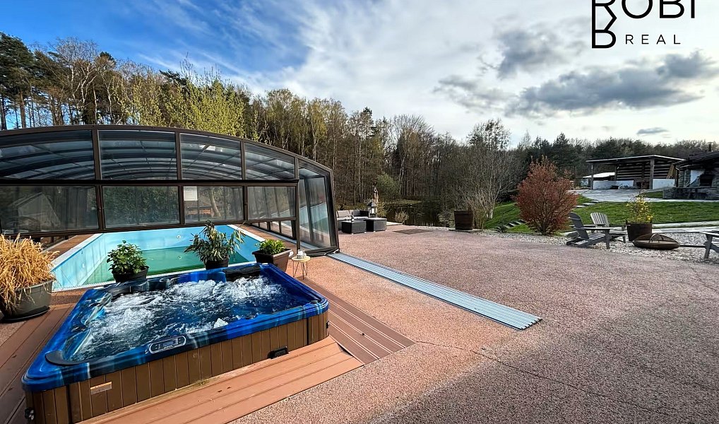 Prodej domu 191 m² s pozemkem 8 441 m², Petřvald – náhled fotky 2