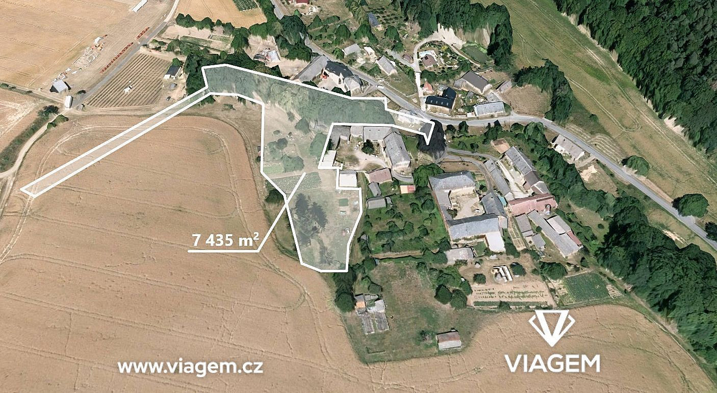 Prodej stavebního pozemku 1 239 m²