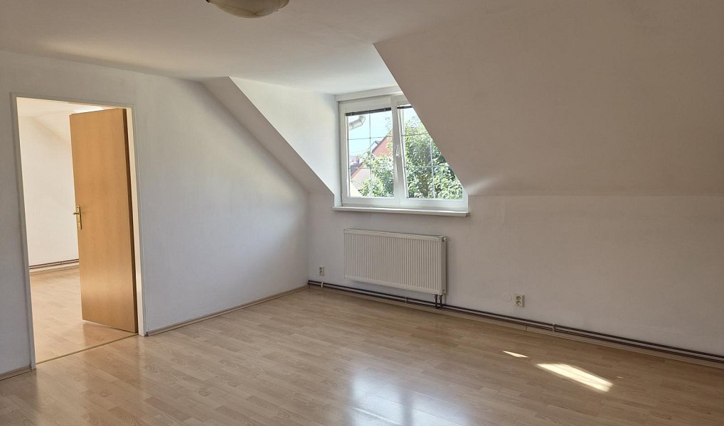Pronájem bytu 3+1 60 m², Kralupy nad Vltavou – náhled fotky 17