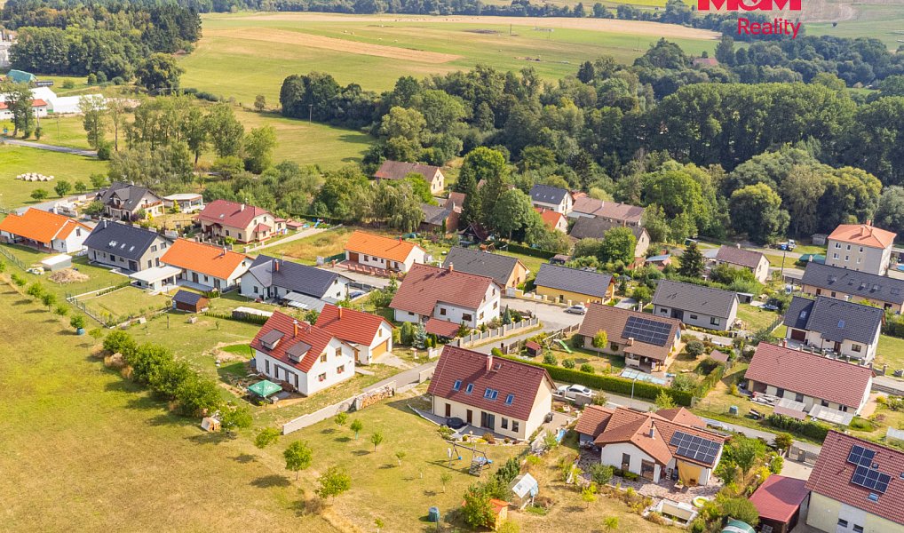 Prodej domu 126 m² s pozemkem 975 m², Jankov – náhled fotky 3