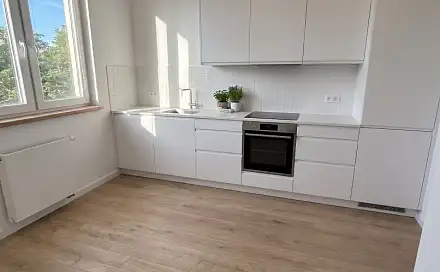 Prodej bytu 3+1 62 m², Na Valtické, Břeclav - Charvátská Nová Ves